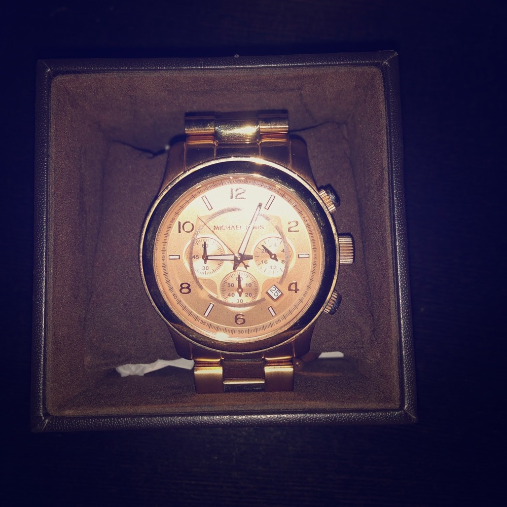 Michael Kors large rose gold watch